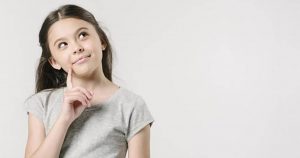 Apesar de muito comum, a infestação de piolhos ainda causa muitas dúvidas. Quer saber o que é mito ou verdade? Confira o artigo de hoje!